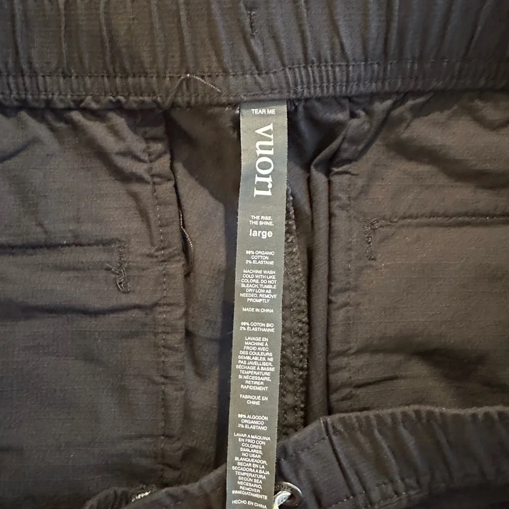 VUORI MENS PANTS SIZE LARGE - Picture 6 of 6